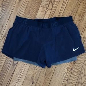 NIKE DRI-FIT Women’s Running / Tennis Shorts -  L